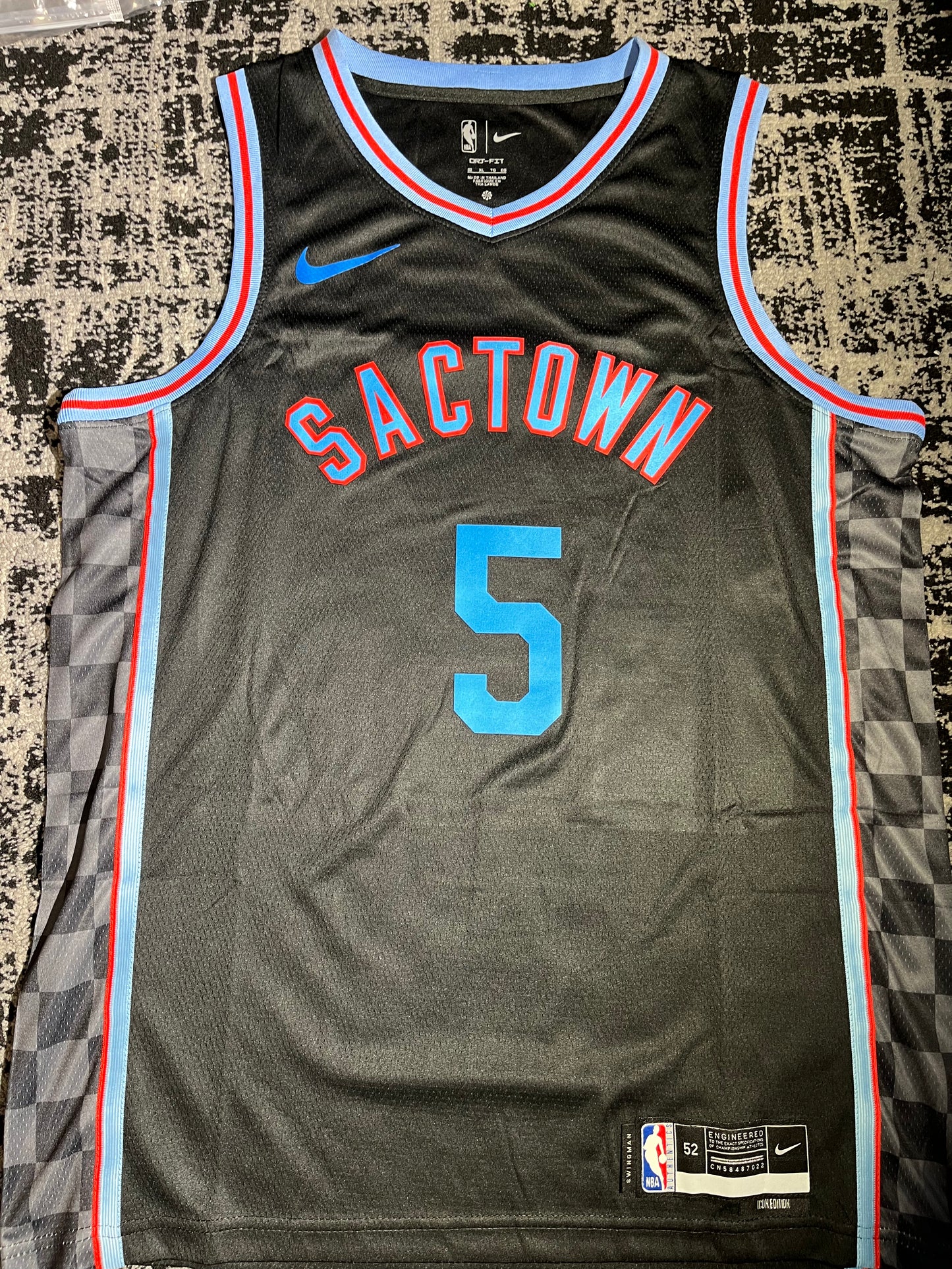 De’Aron Fox 2024 Signature Jersey